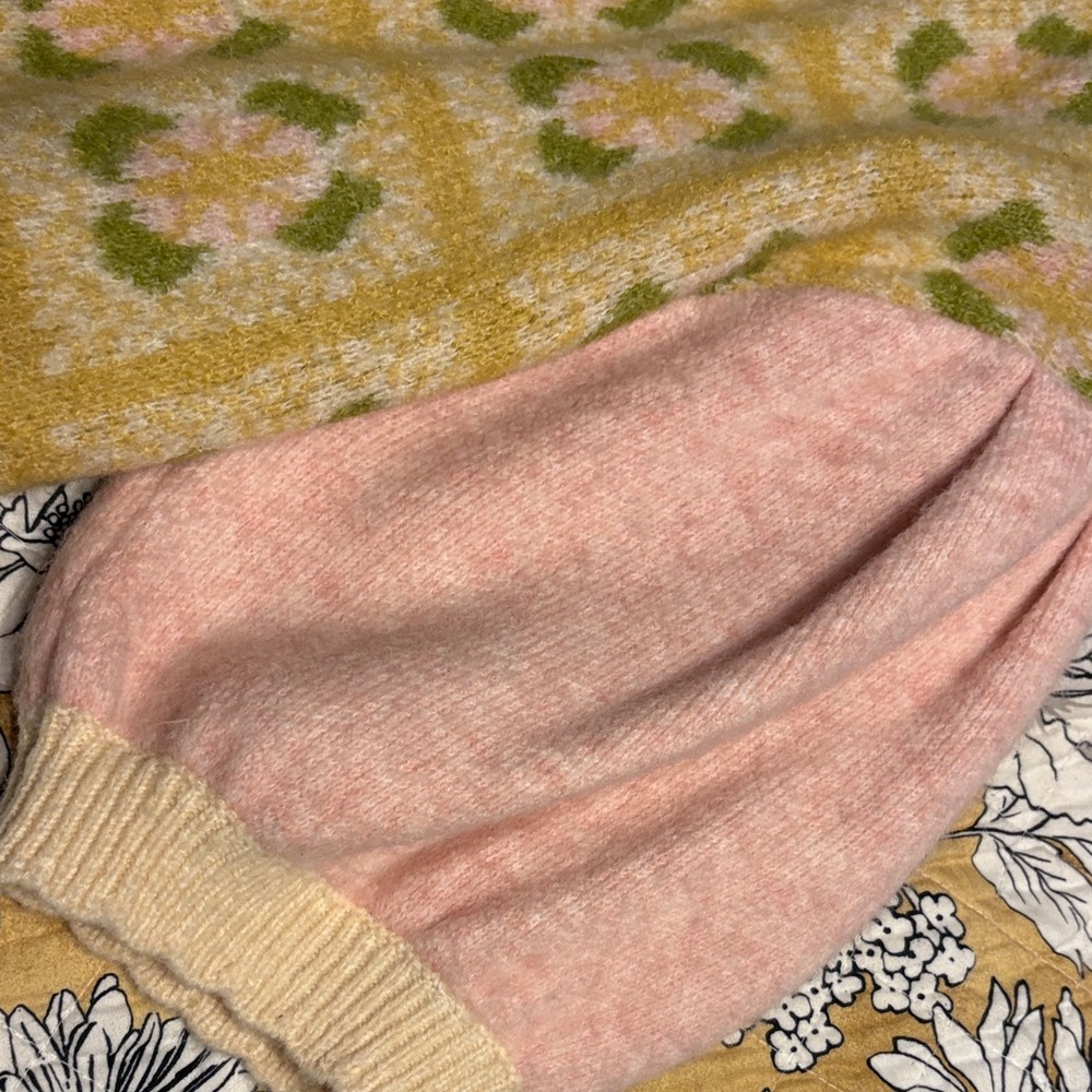 Chic Multicolor Cardigan Sweater - Picture 7 of 9